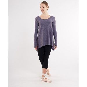 EUC Lululemon Rehearsal Long Sleeve